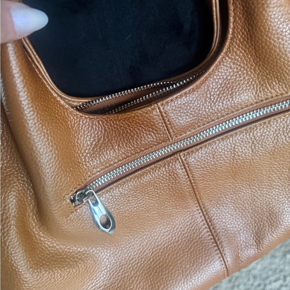Pebbled Leather Shoulder Bag/Satchel. Warm brown color.Removable strap
Like new - Picture 4 of 11